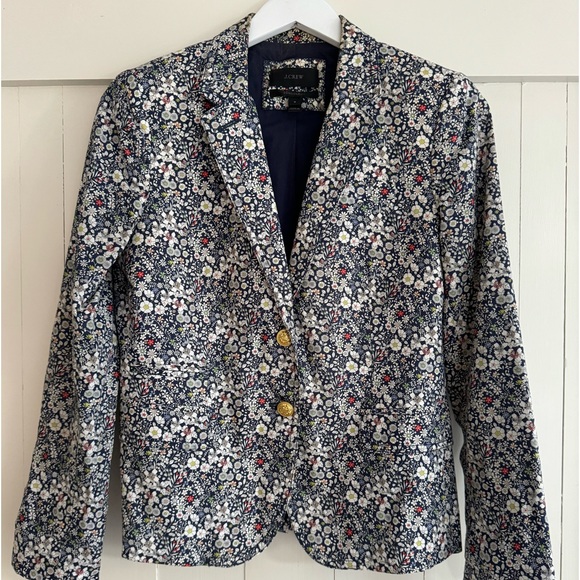 I. crew Liberty Floral Schoolboy Blazer sz 8 EUC - Picture 2 of 7